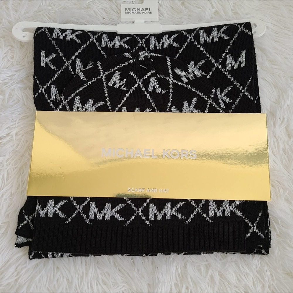 Michael‎ Kors Black Diamond Metallic Logo Scarf Hat Set NWT